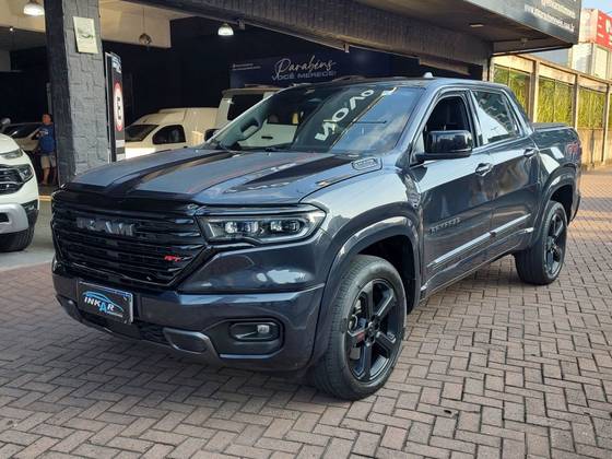 RAM RAMPAGE 2.0 HURRICANE 4 TURBO GASOLINA R/T 4X4 AUTOMÁTICO
